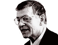 Peter Weiss während der Verleihung des Bremer Literaturpreises 1982 Porträt: Peter Weiss
